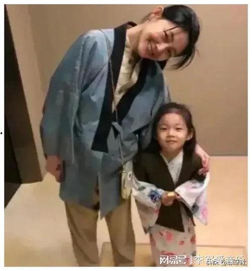 娱乐圈吃瓜涨姿势,吃瓜涨姿势，揭秘明星幕后故事