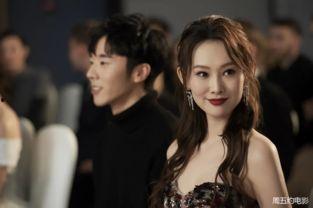 小说娱乐圈吃瓜女王是谁,揭秘“吃瓜女王”的瓜田传奇