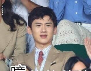 娱乐吃瓜里的阿雅是谁,娱乐吃瓜界的“瓜王”揭秘