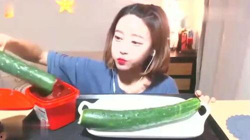 娱乐吃瓜酱打工,揭秘娱乐圈幕后辛酸史